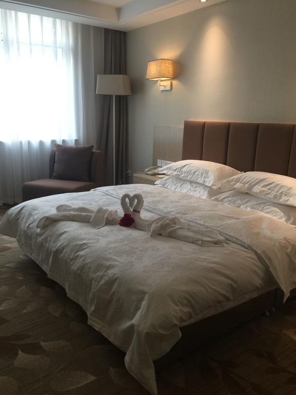 Shenyang Civil Aviation Hotel Esterno foto