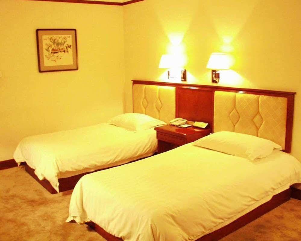 Shenyang Civil Aviation Hotel Esterno foto
