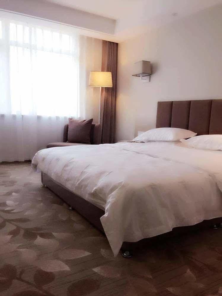 Shenyang Civil Aviation Hotel Esterno foto