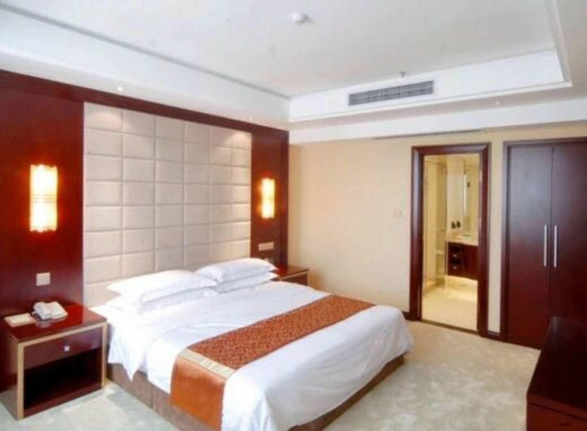Shenyang Civil Aviation Hotel Esterno foto
