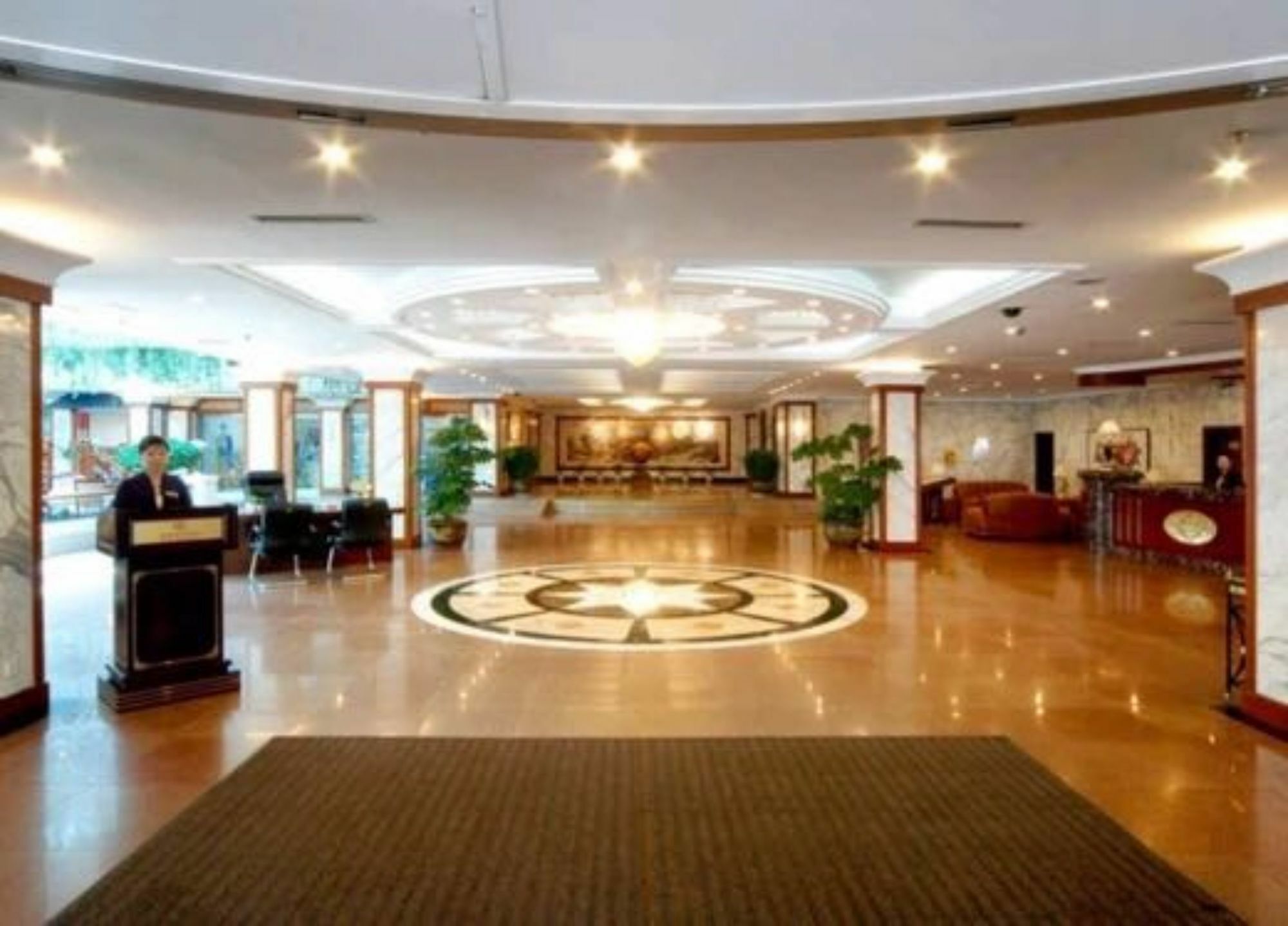 Shenyang Civil Aviation Hotel Esterno foto